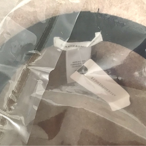 Anthropologie Wool Gold Tone Chain Link Trimmed Fedora Hat New With Tag - Picture 6 of 9